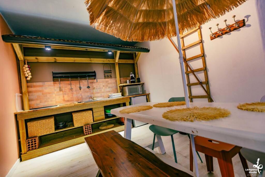Appartement La Cabane Du Jardin Troyes Exterior photo